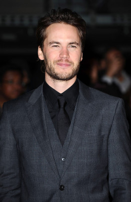 Taylor Kitsch pic #560948