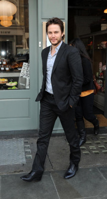 Taylor Kitsch pic #561421