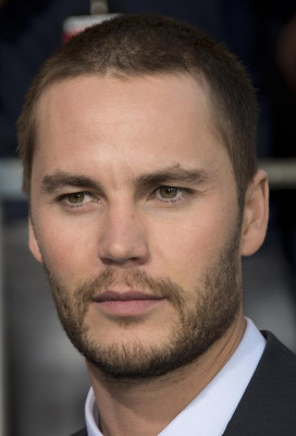 Taylor Kitsch pic #558040