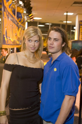 Taylor Kitsch pic #558046