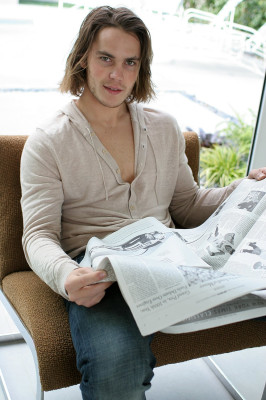 Taylor Kitsch pic #556412