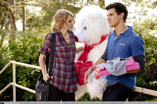 Taylor Lautner pic #257980