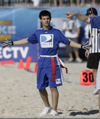 Taylor Lautner pic #259376