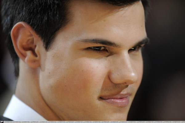 Taylor Lautner pic #256596