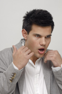 Taylor Lautner pic #242447