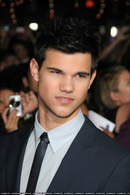 Taylor Lautner pic #265173