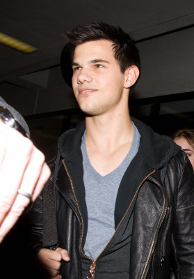 Taylor Lautner pic #358889