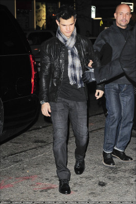 Taylor Lautner pic #265743