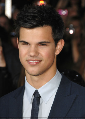 Taylor Lautner pic #265178