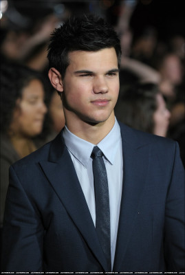 Taylor Lautner pic #265179