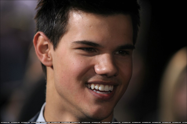 Taylor Lautner pic #265182