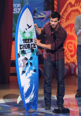 Taylor Lautner pic #284317