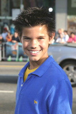 Taylor Lautner pic #212730