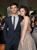 Taylor Lautner pic #210992