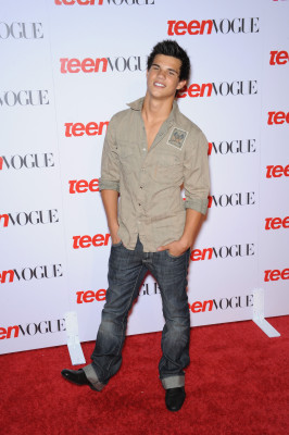 Taylor Lautner pic #327262