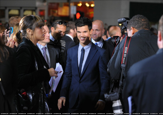 Taylor Lautner pic #265183