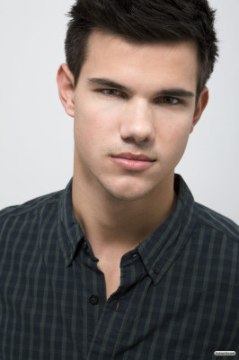 Taylor Lautner pic #258980