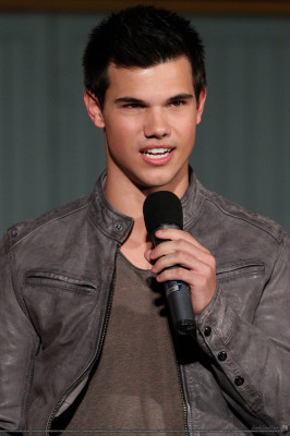 Taylor Lautner pic #272692