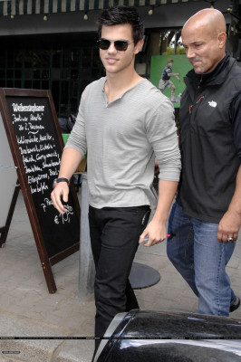 Taylor Lautner pic #274772