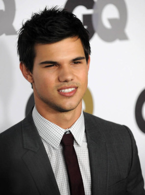 photo 9 in Lautner gallery [id320624] 2010-12-02 00:00:00