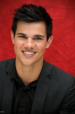 Taylor Lautner pic #274770