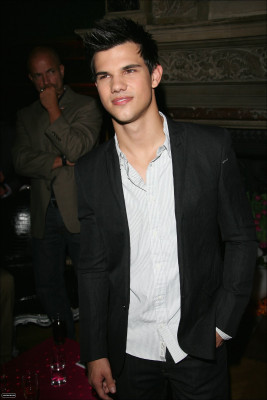 Taylor Lautner pic #264940