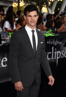 Taylor Lautner pic #275229