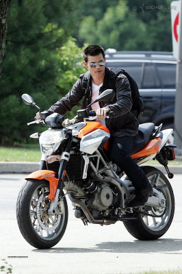 Taylor Lautner pic #278197