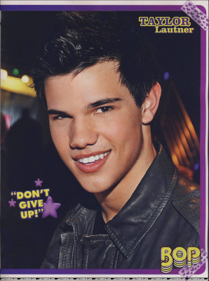 photo 24 in Taylor Lautner gallery [id266048] 2010-05-24 00:00:00