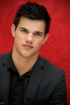 Taylor Lautner pic #274769