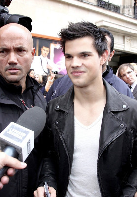 Taylor Lautner pic #257038
