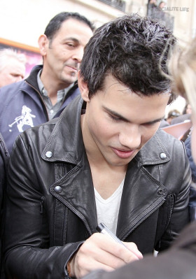 Taylor Lautner pic #257039