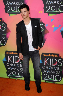 Taylor Lautner pic #254473