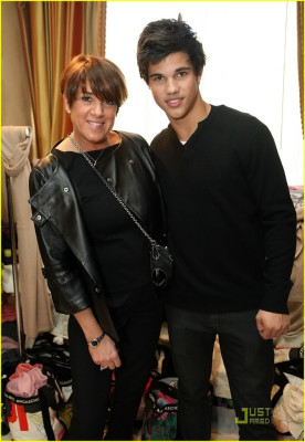 Taylor Lautner pic #296951
