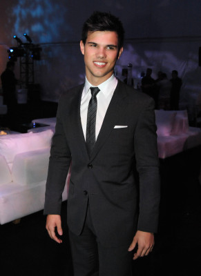 Taylor Lautner pic #289734