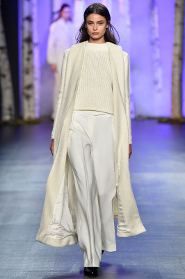 Taylor Hill - Noon By Noor Autumn/Winter 2018 Fashion Show in New York