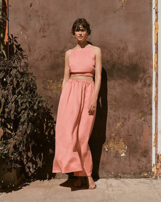 Taylor Hill for Banana Republic