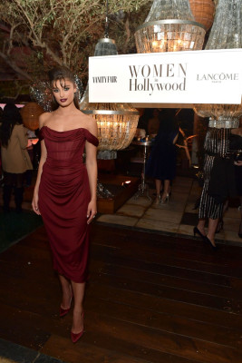 Taylor Hill – Vanity Fair and Lancome Women in Hollywood Celebration 