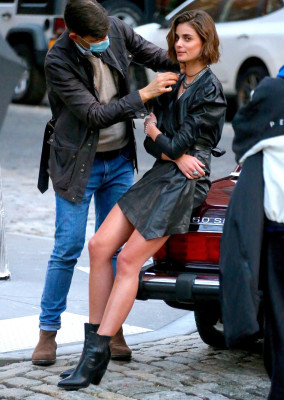 Taylor Hill - David Yurman photo shoot, NYC, Dec 11 &#039;20