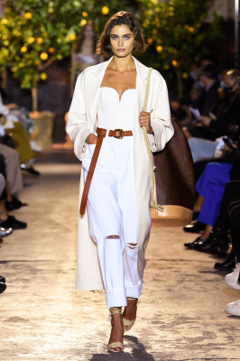 Taylor Hill - Etro Spring Summer 2021