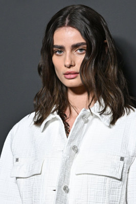 Taylor Hill - 2022 Givenchy Fashion Show in Paris 03/06/2022