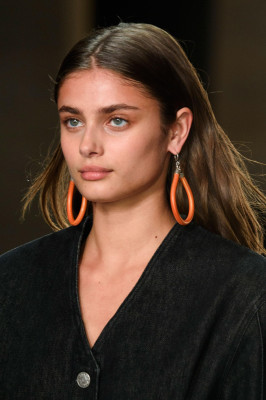 Isabel Marant Spring/Summer 2018 Fashion Show in Paris