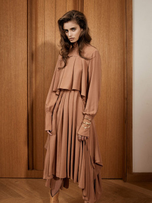 Taylor Hill - for Porter by Hanna Tveite