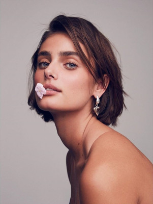 Taylor Hill by Marian Sell