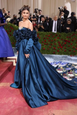 Taylor Hill - 2022 MET Gala 05/02/2022