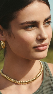 Taylor Hill