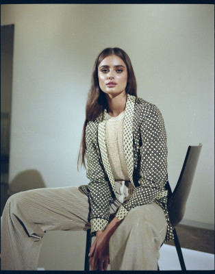 TAYLOR HILL for Instyle Magazine, Mexico November 2019