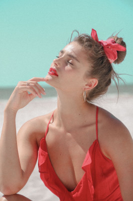 TAYLOR HILL – Photoshoot, 2020