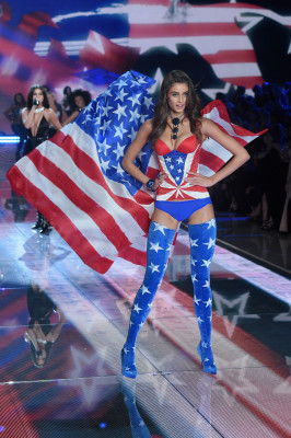 Taylor Hill pic #845116