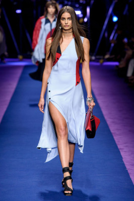 Taylor Hill pic #913337